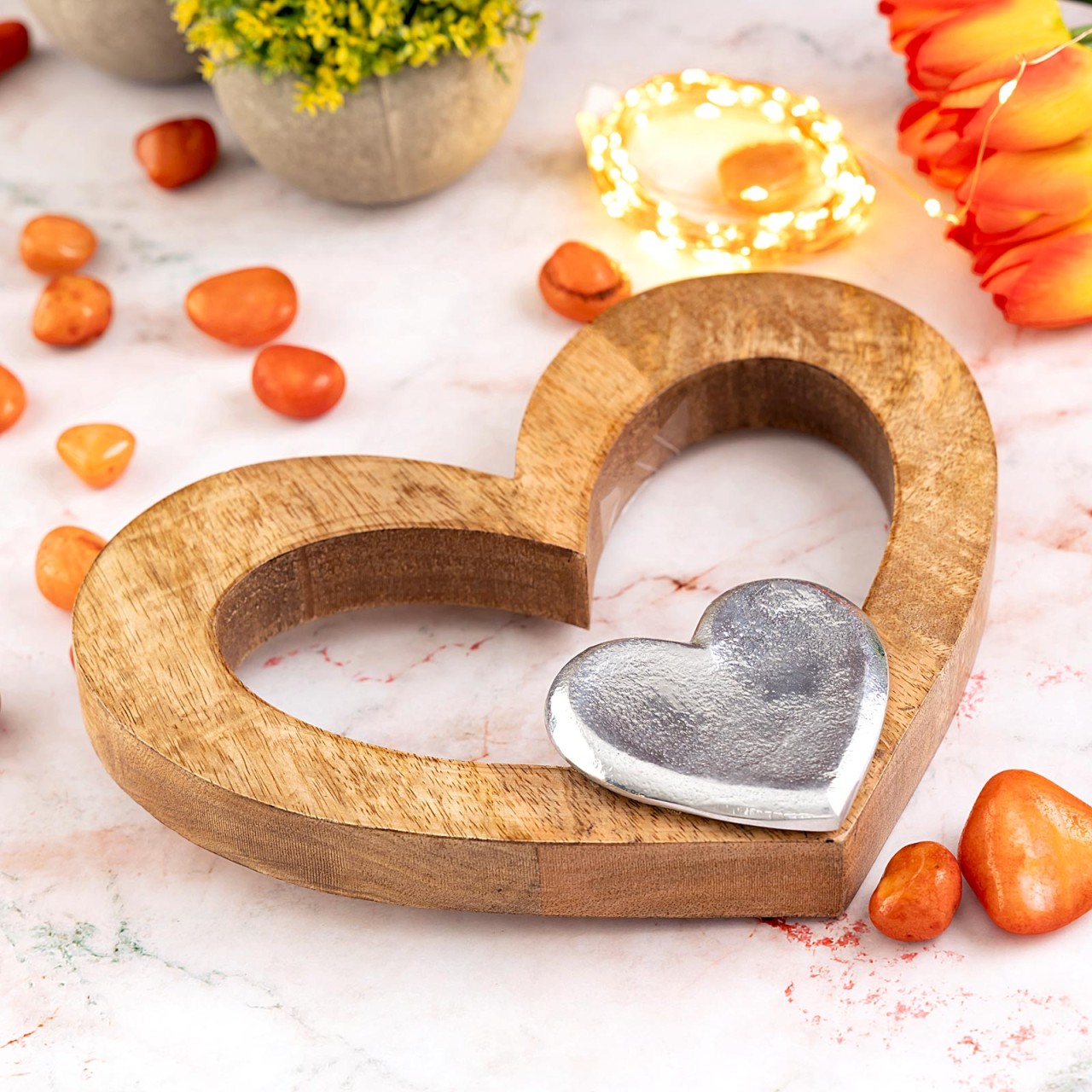 Dekofigur Herz 27x21cm Holzfigur Herzilein Mangoholz Aluminium Dekofigur Herz 27x21cm Holzfigur Herzilein Mangoholz Aluminium