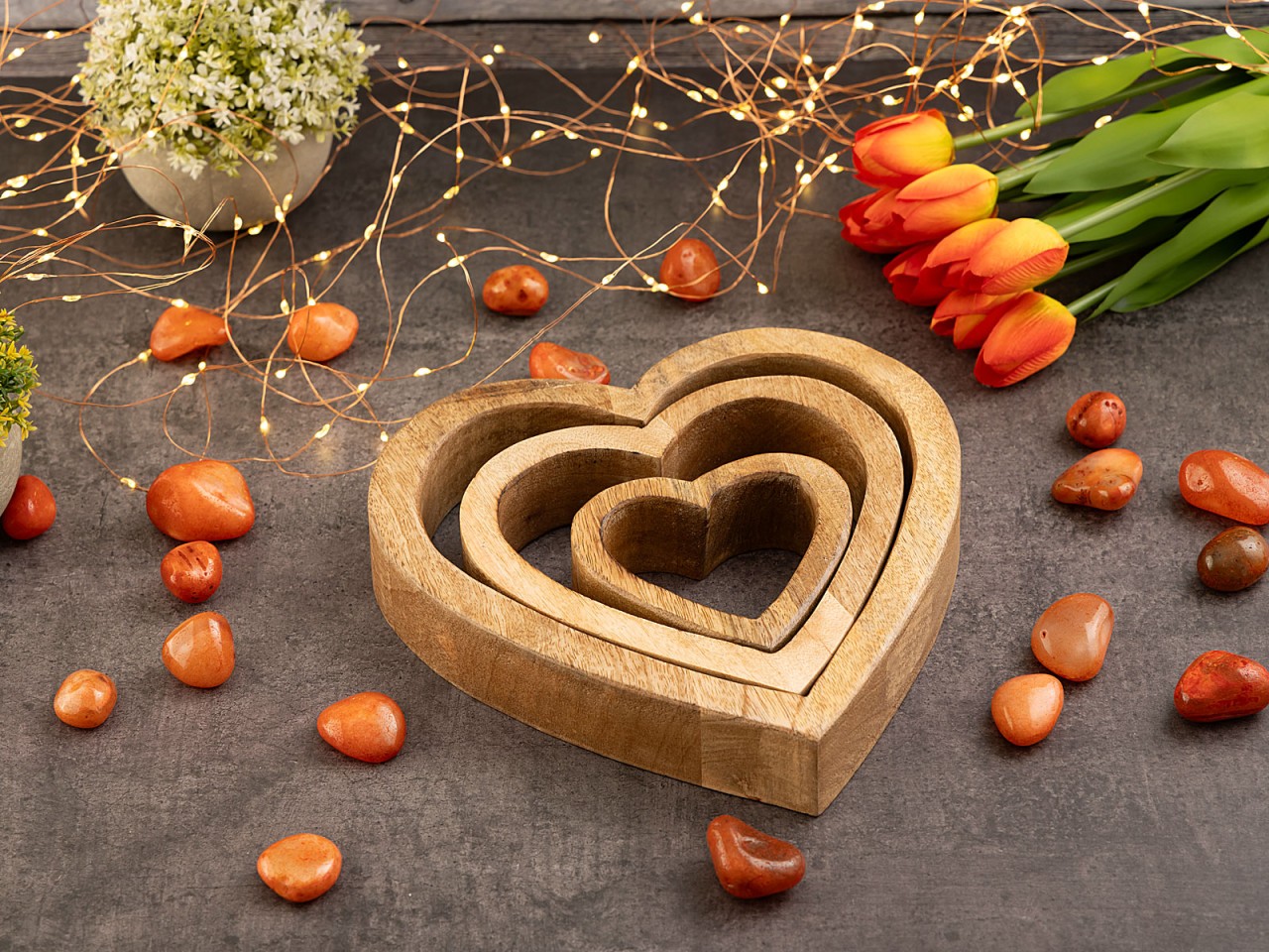 Dekofigur Herzen 12x 3er Set Holzfigur 24/18/11cm Masterbox Hochzeitsdekoration Mangoholz Dekofigur Herzen 12x 3er Set Holzfigur 24/18/11cm Masterbox Hochzeitsdekoration Mangoholz