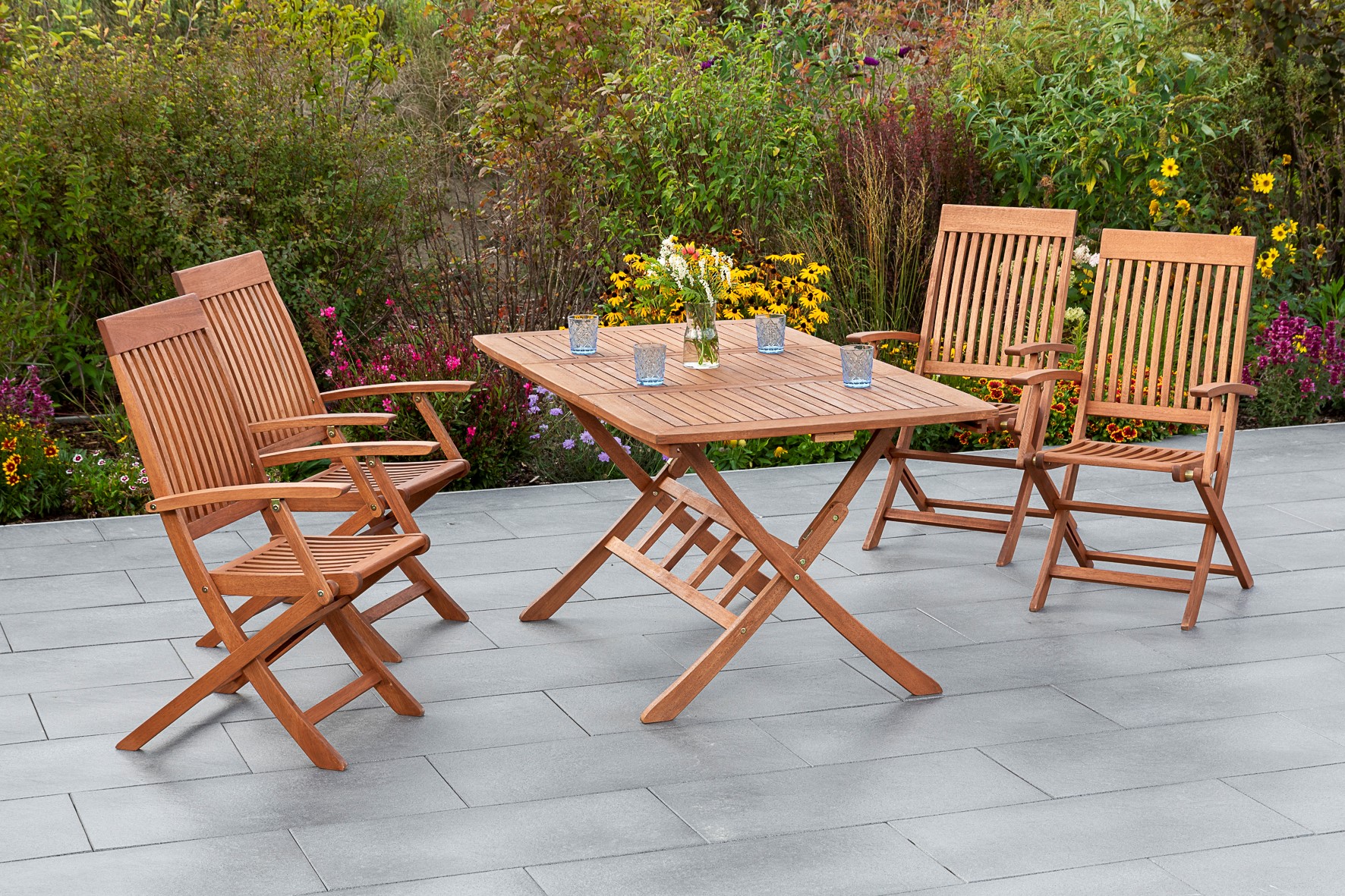 Comodoro Gartenmöbel-Set 5-teilig – 4 Klappsessel & Klappausziehtisch 110–160 cm aus FSC® Eukalyptusholz