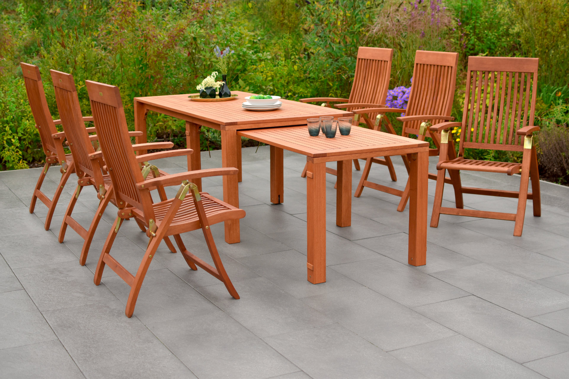 Comodoro Gartenmöbel-Set für 6 Personen – 7-teilig aus FSC® Eukalyptusholz mit großem Flex-Ausziehtisch 185–370 cm & verstellbaren Klappsesseln